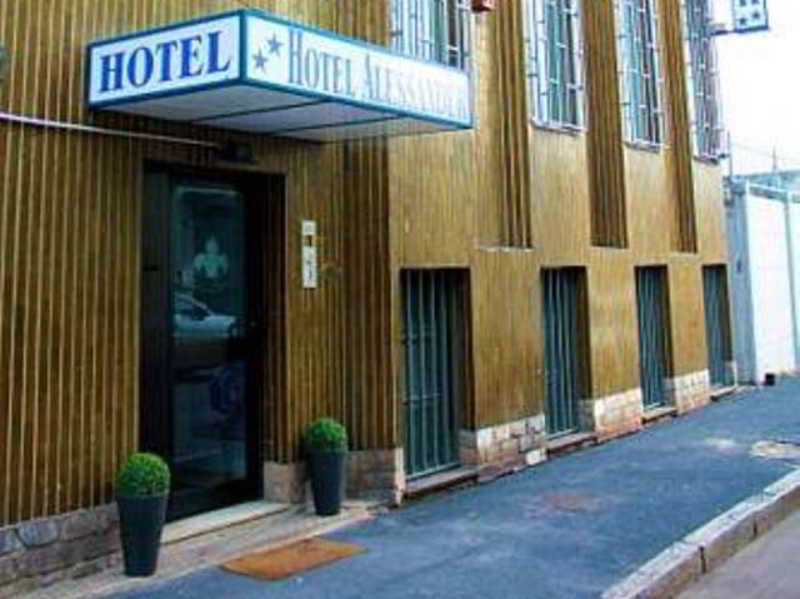 Hotel Alessander Милано Екстериор снимка